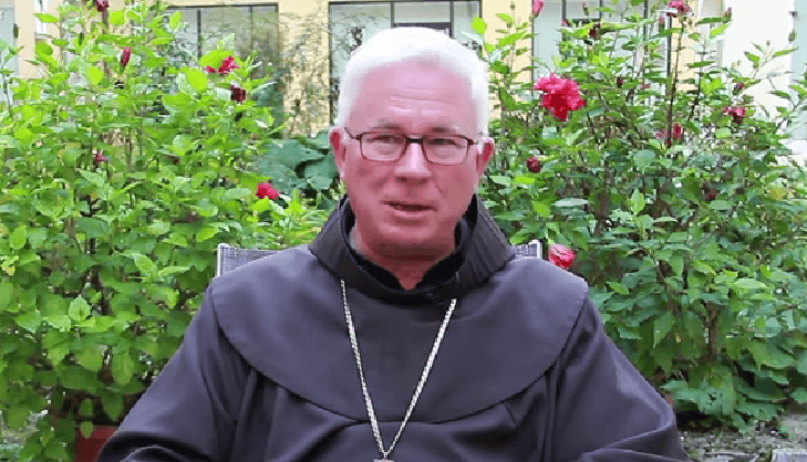 Arcibiskup Franz Lackner. Snímka obrazovky youtube Steiermarkmagazin KLIPP