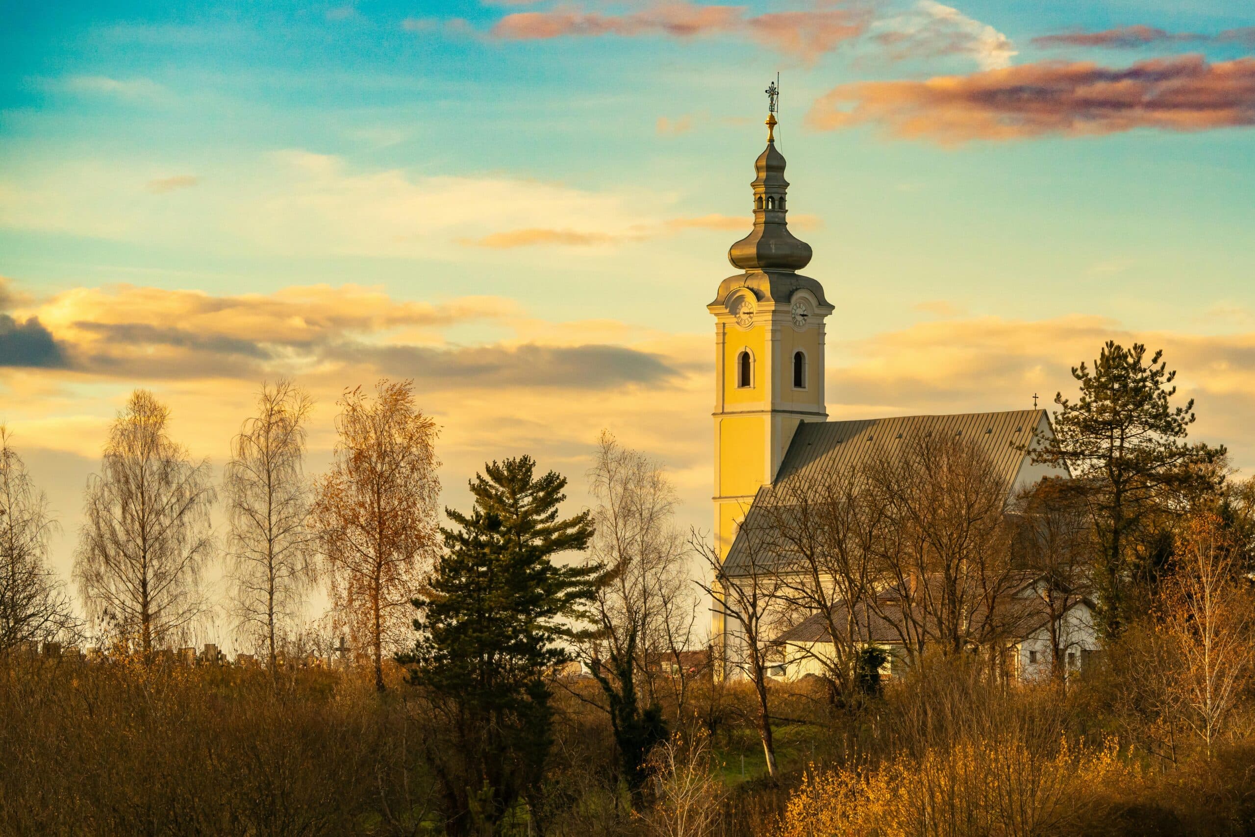 Kostol, ilustračná fotografia, Zdroj: Pexels