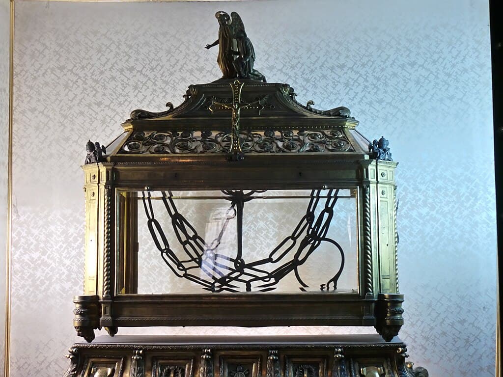 Poklona čestným reťaziam svätého apoštola Petra