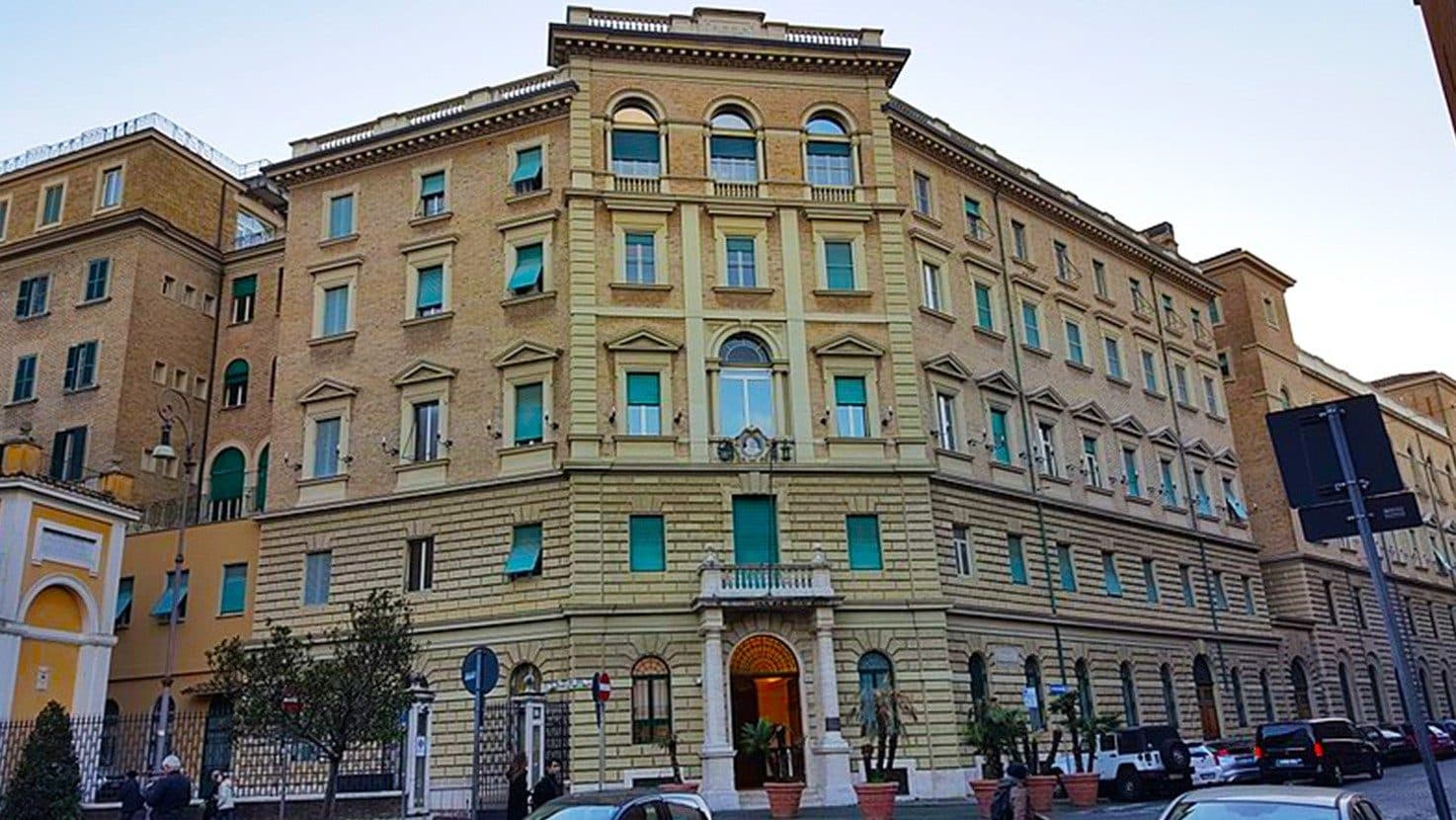 Sektárstvo, duchovná manipulácia, pochybné publikácie. Českí jezuiti vyšetrujú Centrum Aletti a SJVS