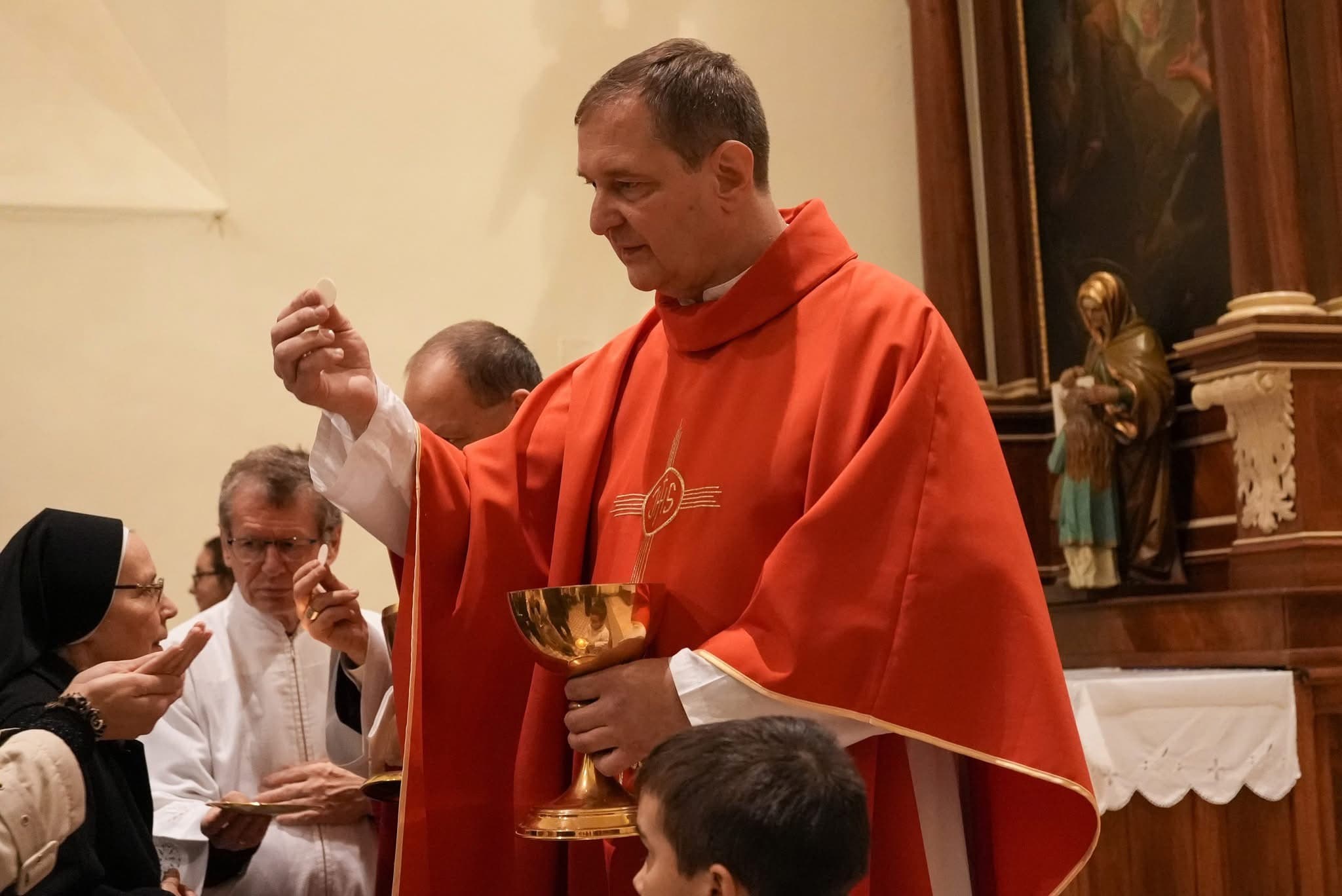 Zmena na čele vojenského ordinariátu: Mons. František Rábek odovzdáva úrad Mons. Pavlovi Šajgalíkovi