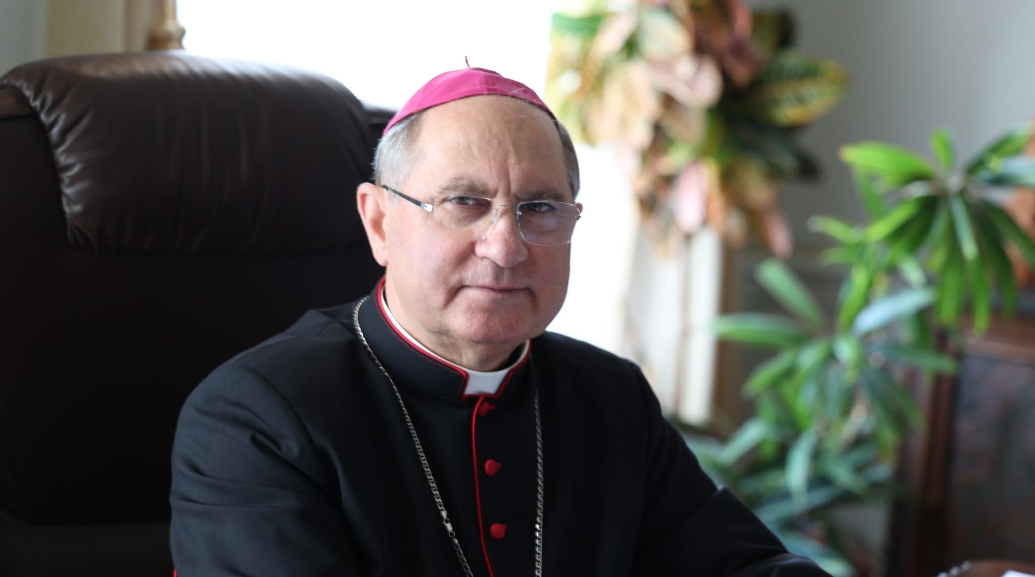 Košický arcibiskup Bernard Bober dosiahol kánonický vek. Veľkolepá oslava bude 8. novembra