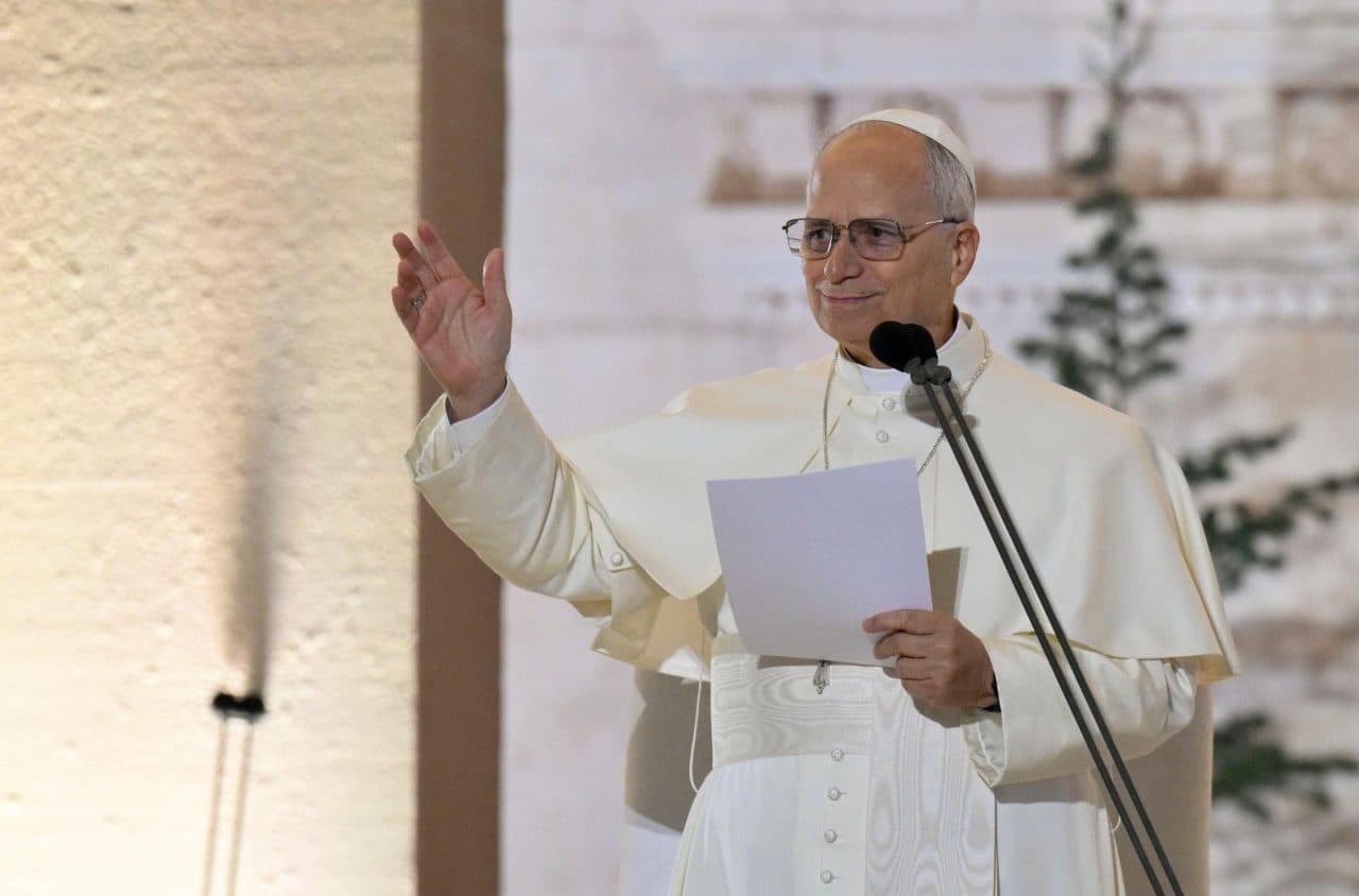 Pápež Lev XIV. ukončil svoju prvú apoštolskú cestu. Prezradil, kam má namierené teraz