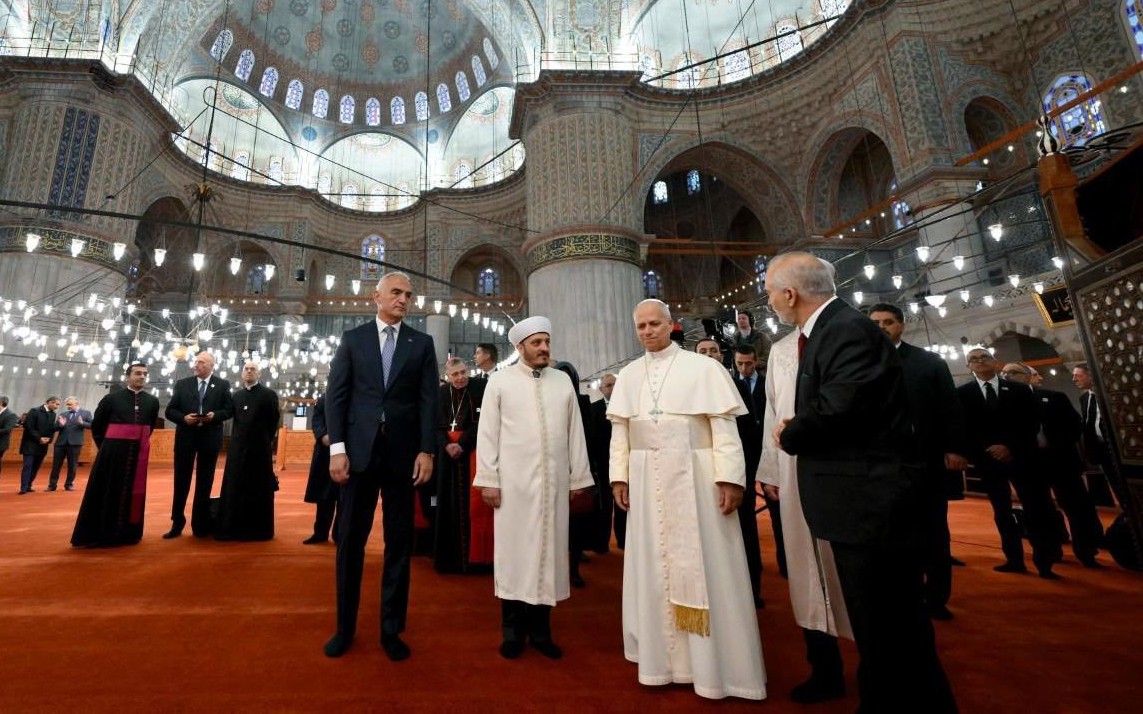 Prečo sa pápež (ne)modlil v Modrej mešite