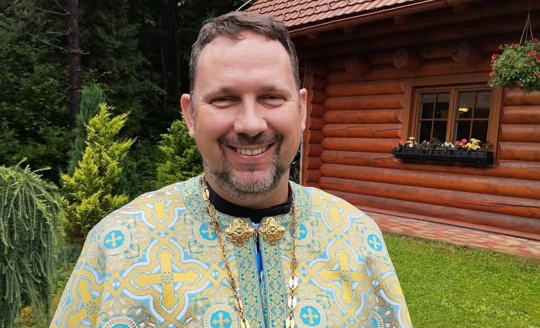 Keď fúka nepriaznivý vietor, najlepšie je spustiť plachty a čakať na Boha, radí prof. Peter Tirpák