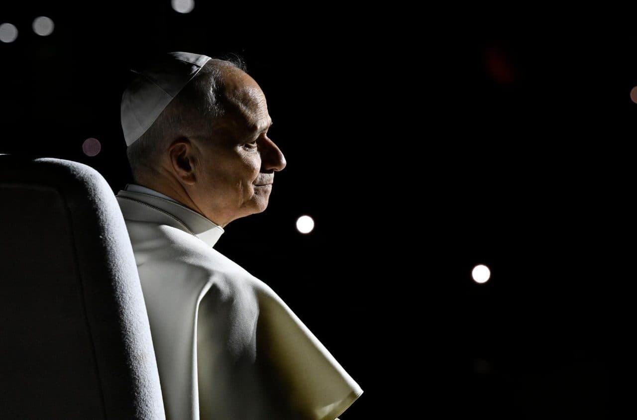 Pápež a biskupi vyjadrili sústrasť po tragédii vo Švajčiarsku