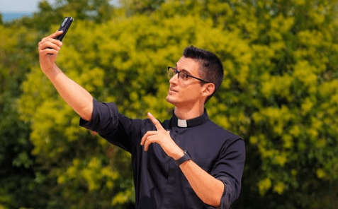 Digitálna evanjelizácia má svoju cenu. Ale nemusíme ju platiť my