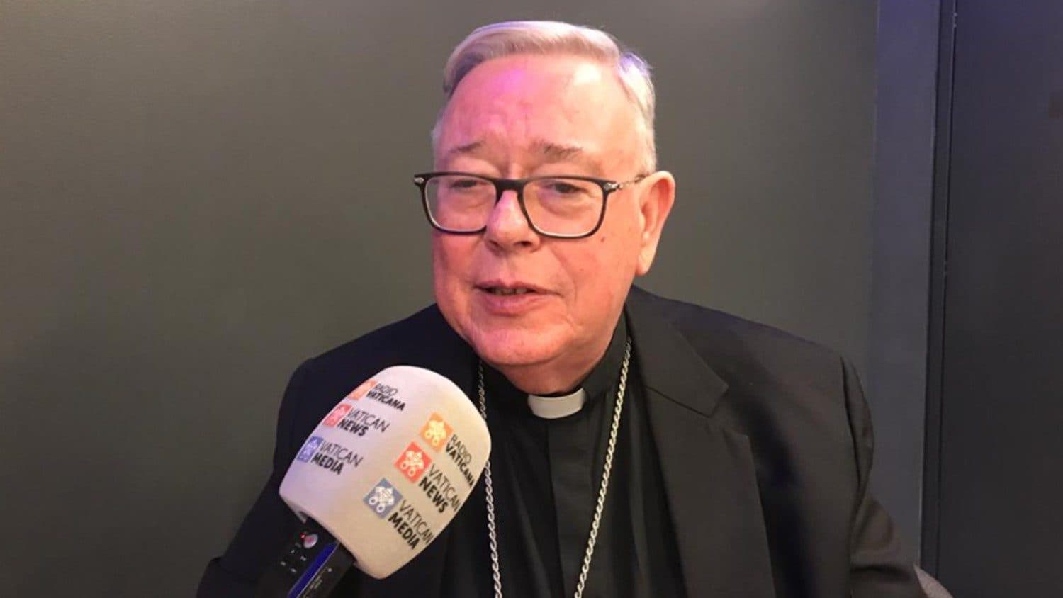 Kardinál Hollerich zjemňuje tón: Svätenie žien by dnes rozdelilo Cirkev