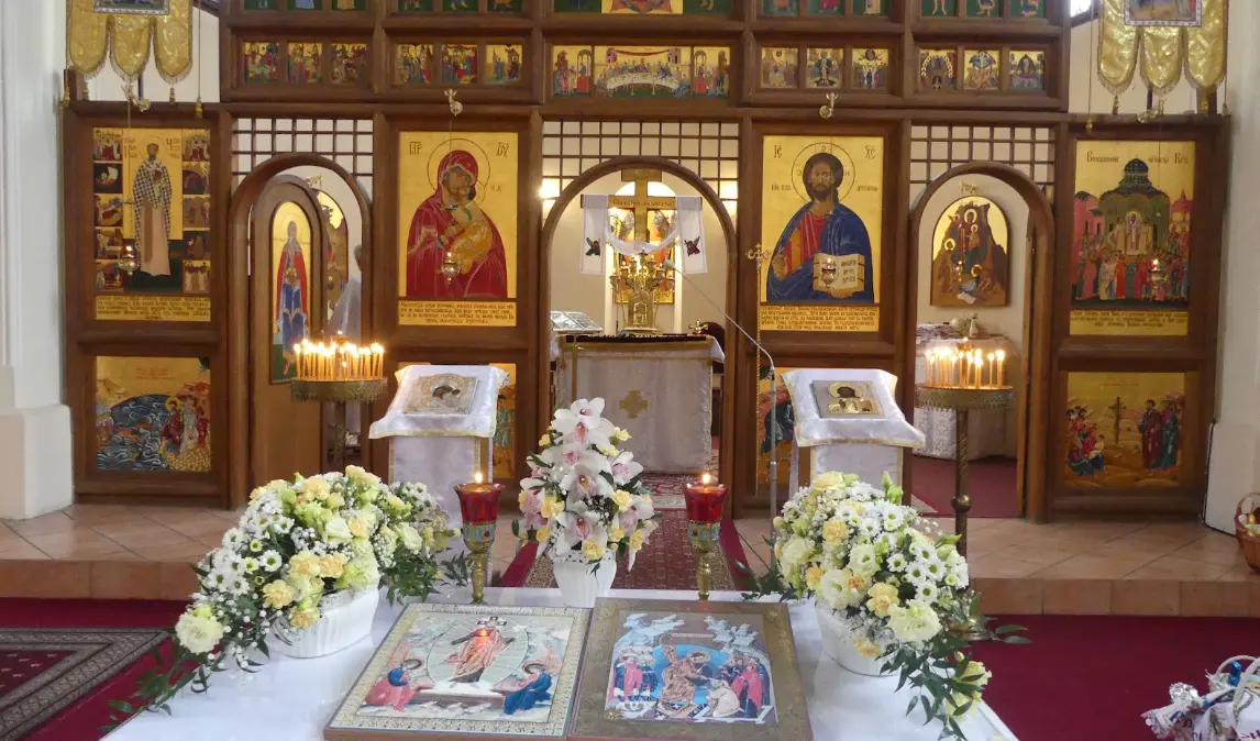 Pohreb krátko po Veľkej noci. Prečo by si to niekto želal?