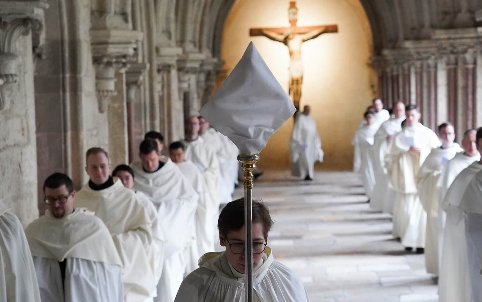 Nezvládajú svoj rast? Skončila sa vizitácia opátstva Heiligenkreuz