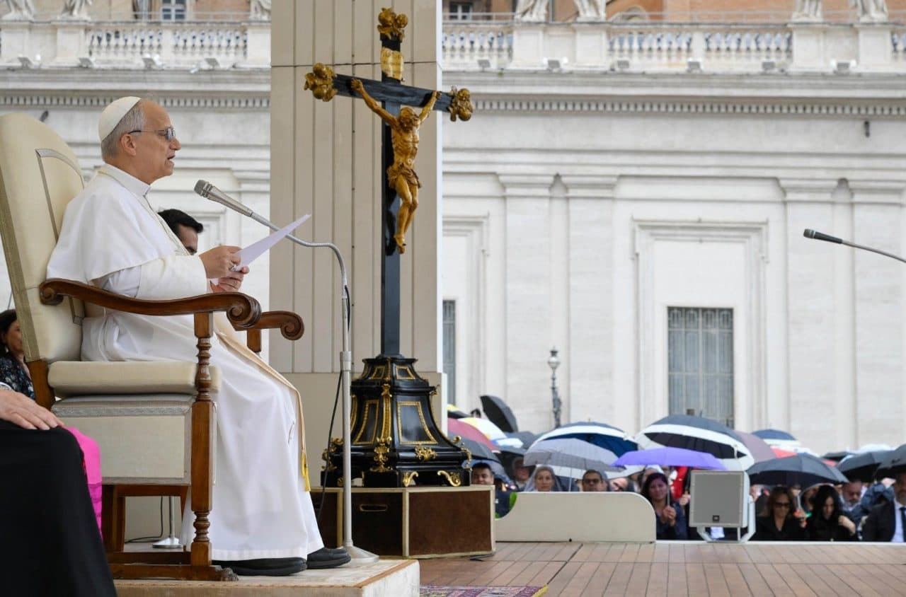 Počas Generálnej audiencie 24.9.2025 vyzval pápež Lev XIV. k dennej modlitbe ruženca. Zdroj: Slovenská sekcia Vatican News